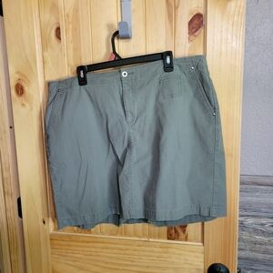 WOMENS Dockers  SKORT  SIZE 20 Khaki Green